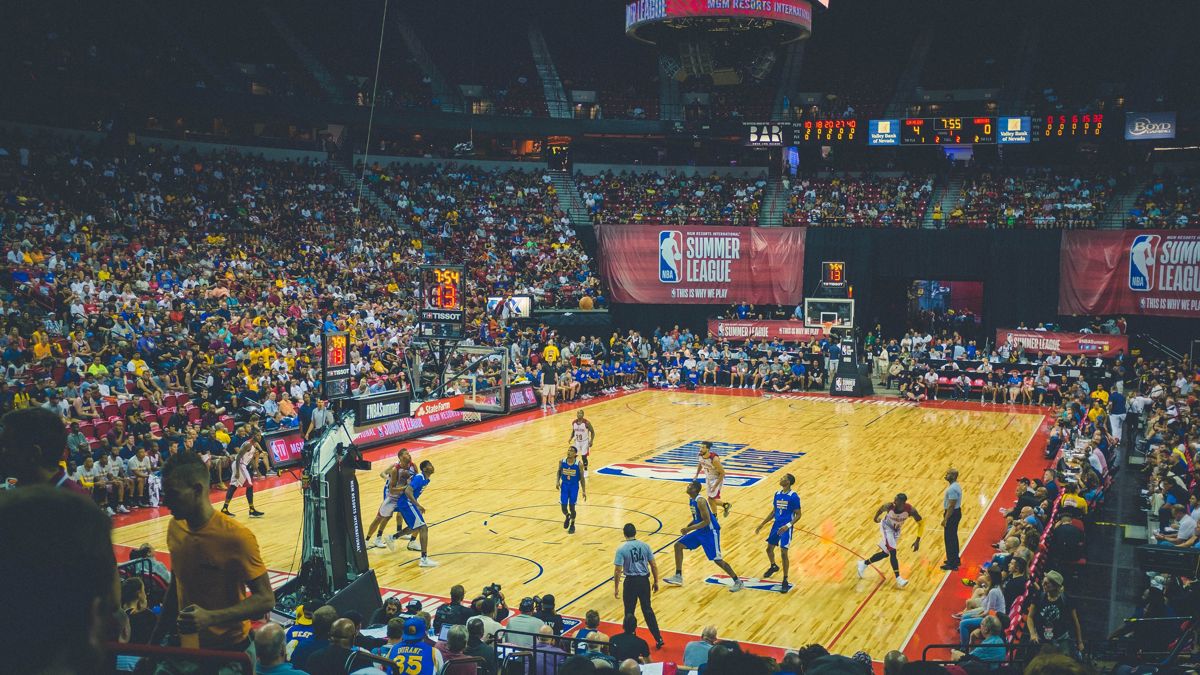 Kering-萨默·麦金托什女子800米自由泳决赛精彩亮相